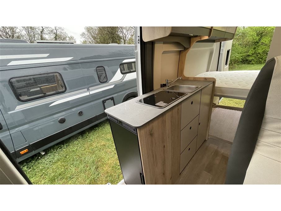 Elnagh E-VAN 2
