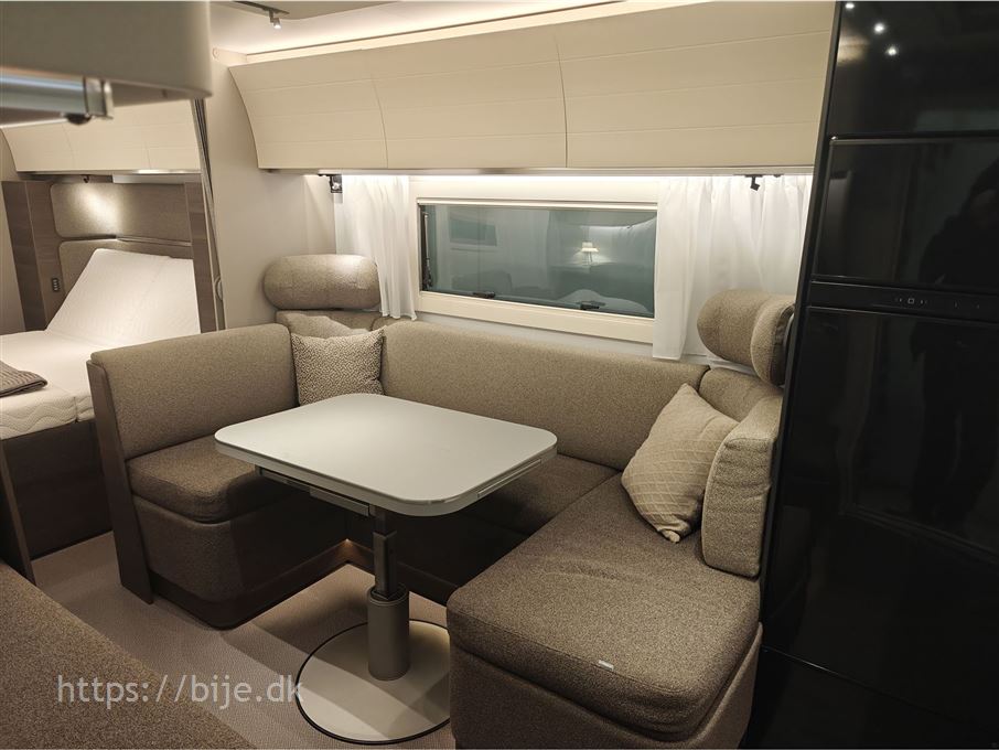 Adria Alpina 663 HT