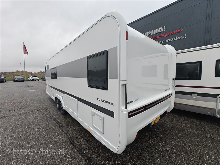 Adria Alpina 663 HT