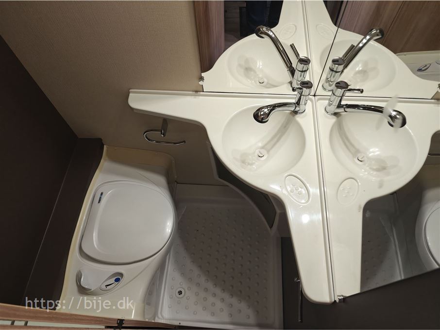 Caravelair Antares Style 400