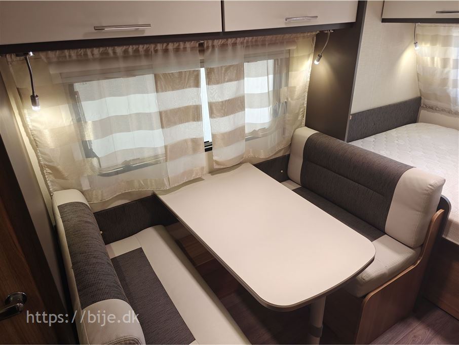 Caravelair Antares Style 400