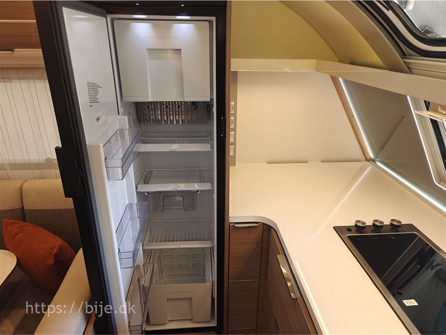 Adria Adora 613 HT