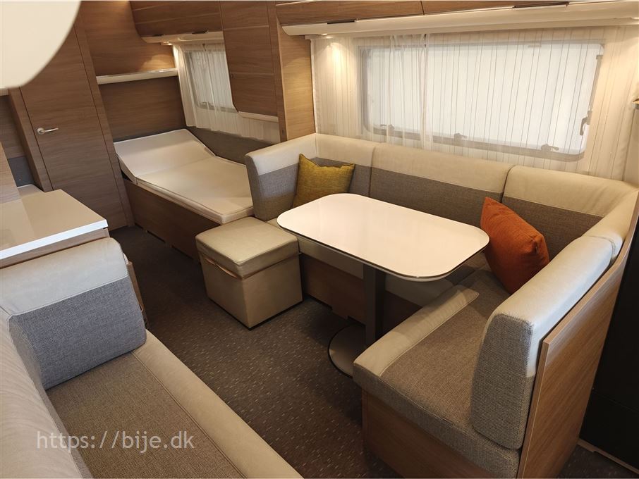 Adria Adora 613 HT