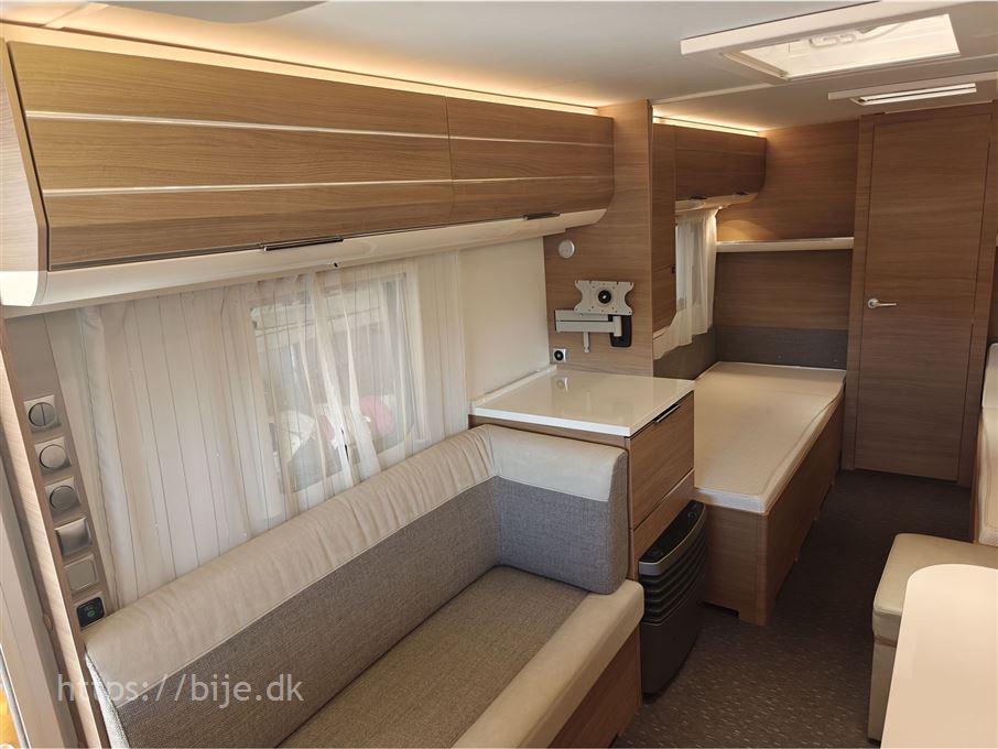 Adria Adora 613 HT
