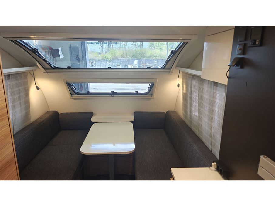 Adria Action 391