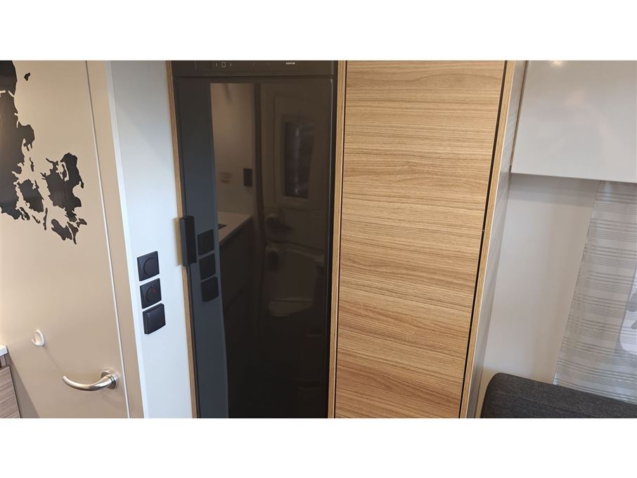 Adria Action 391