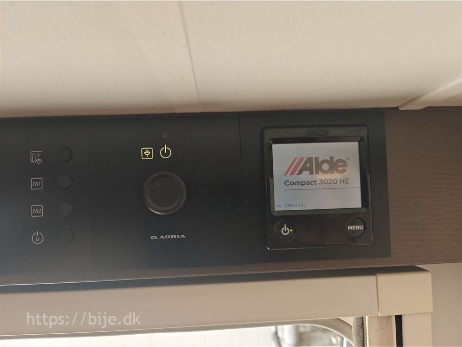 Adria Alpina 663 HT