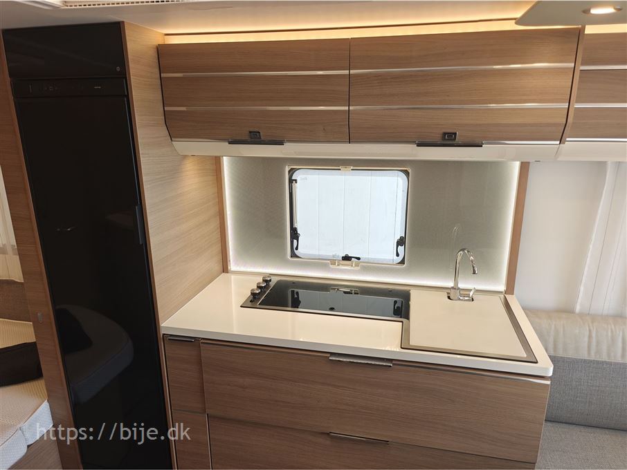 Adria Adora 522 UP
