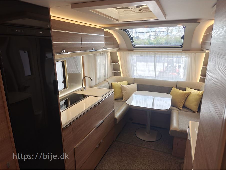 Adria Adora 522 UP