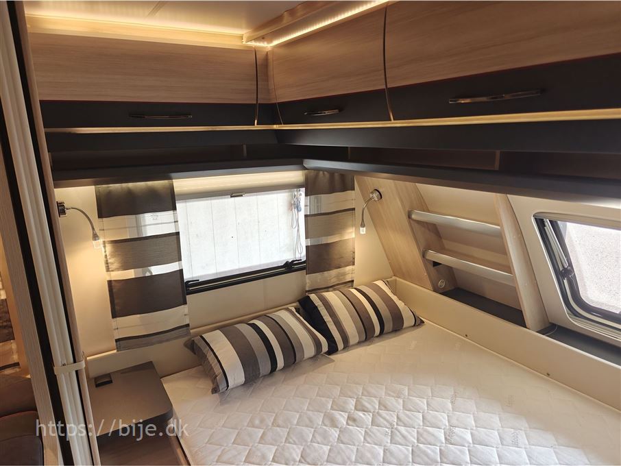 Hobby De Luxe Edition 545