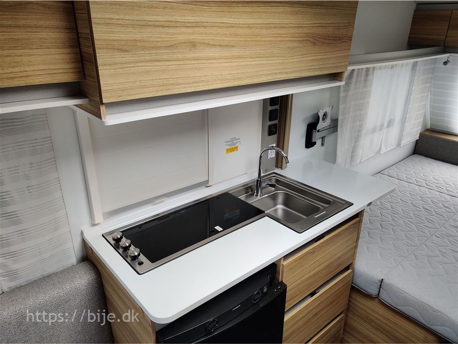 Adria Altea 472 PU