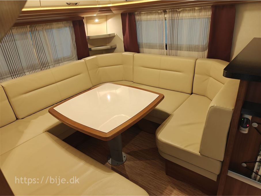 Hobby Premium 560 CFe
