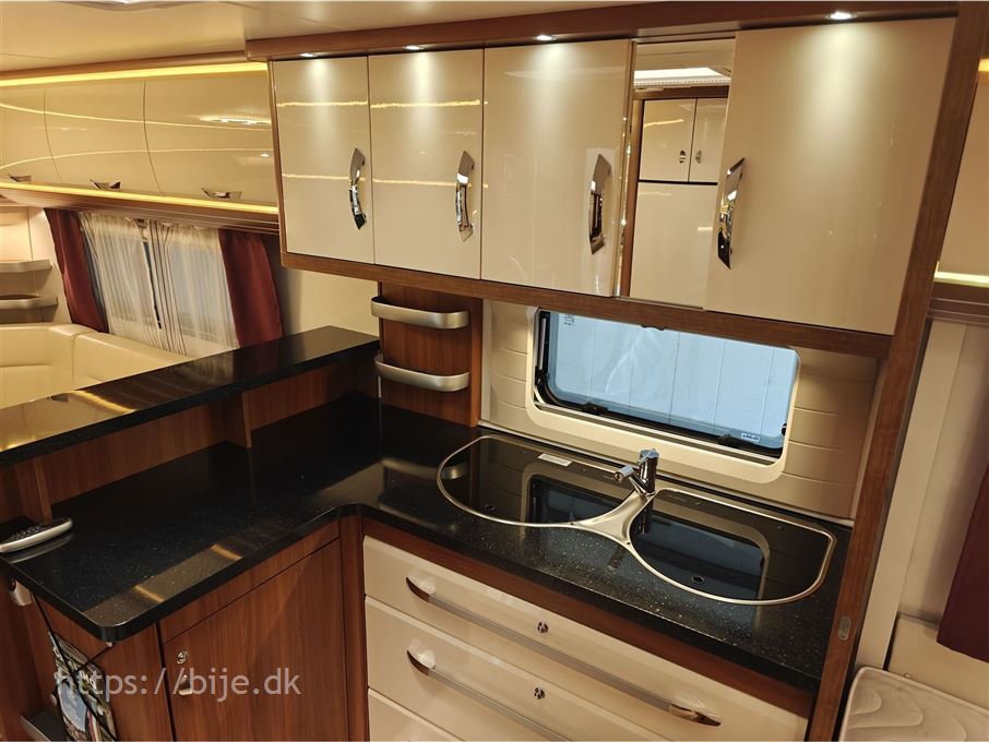 Hobby Premium 560 CFe