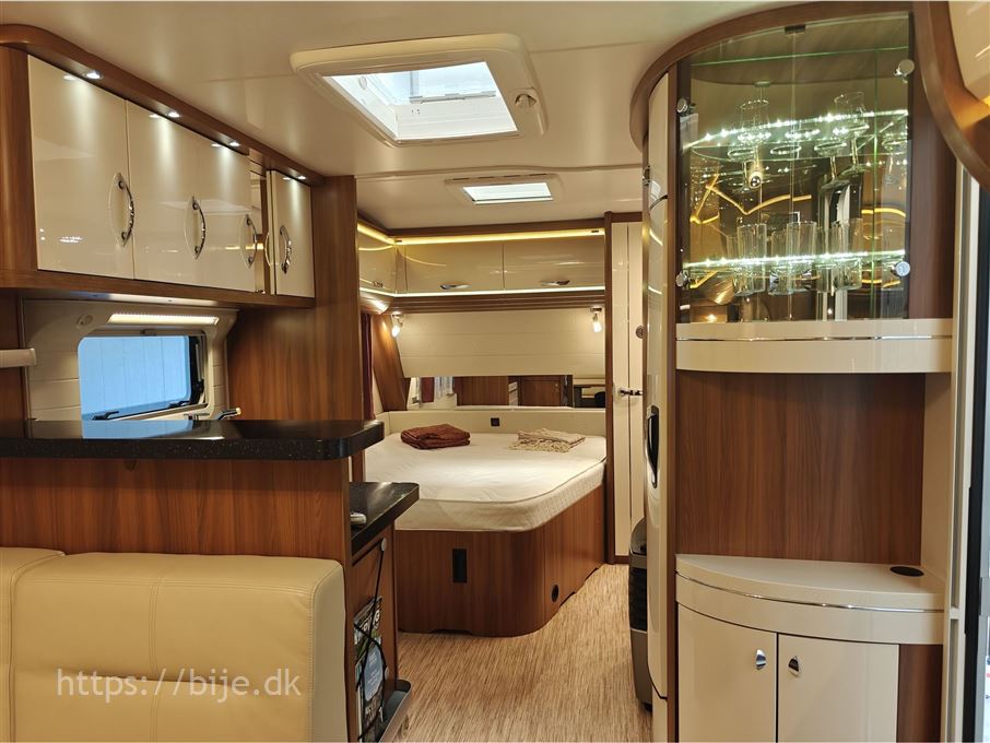 Hobby Premium 560 CFe