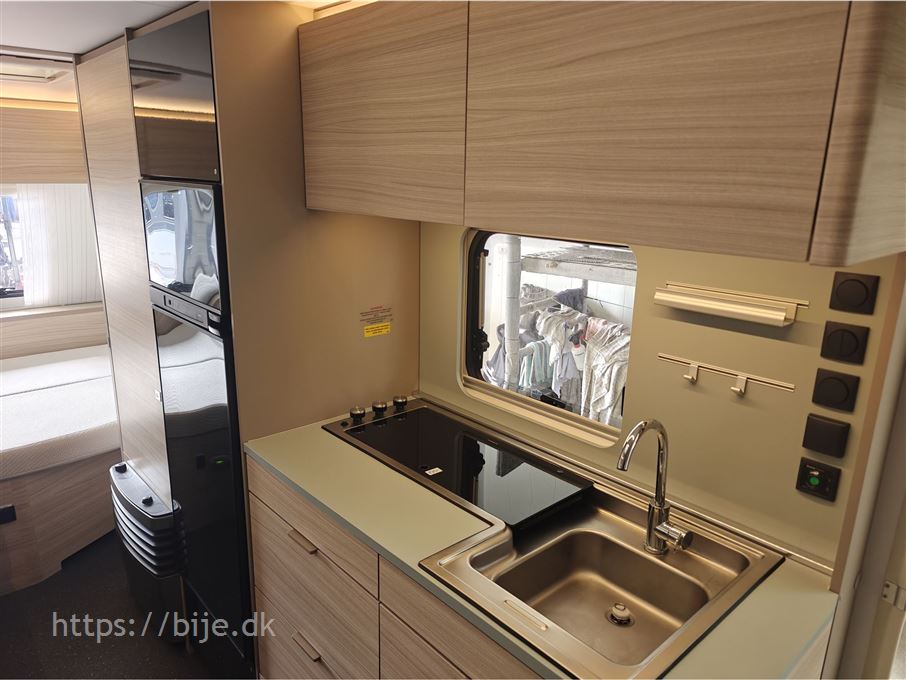 Adria Altea 542 PK