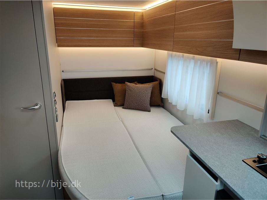 Adria Adora 472 UP