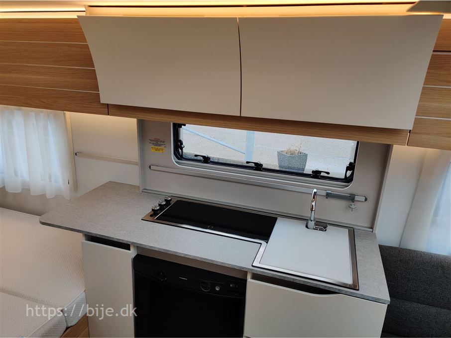 Adria Adora 472 UP