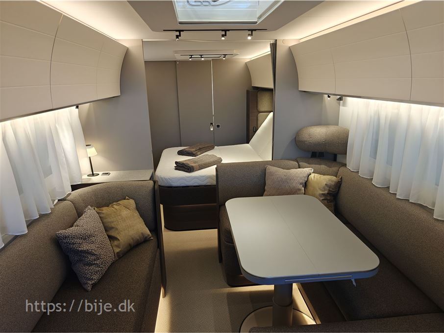 Adria Alpina 663 HT