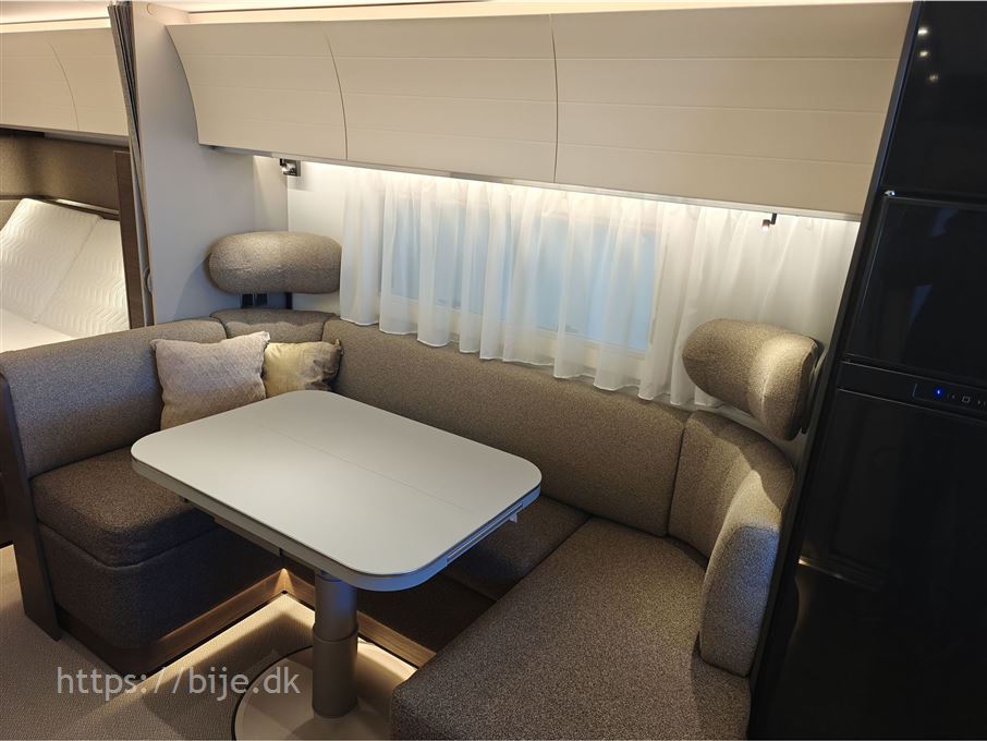 Adria Alpina 663 HT