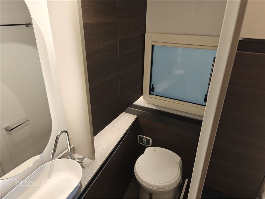 Adria Alpina 663 HT