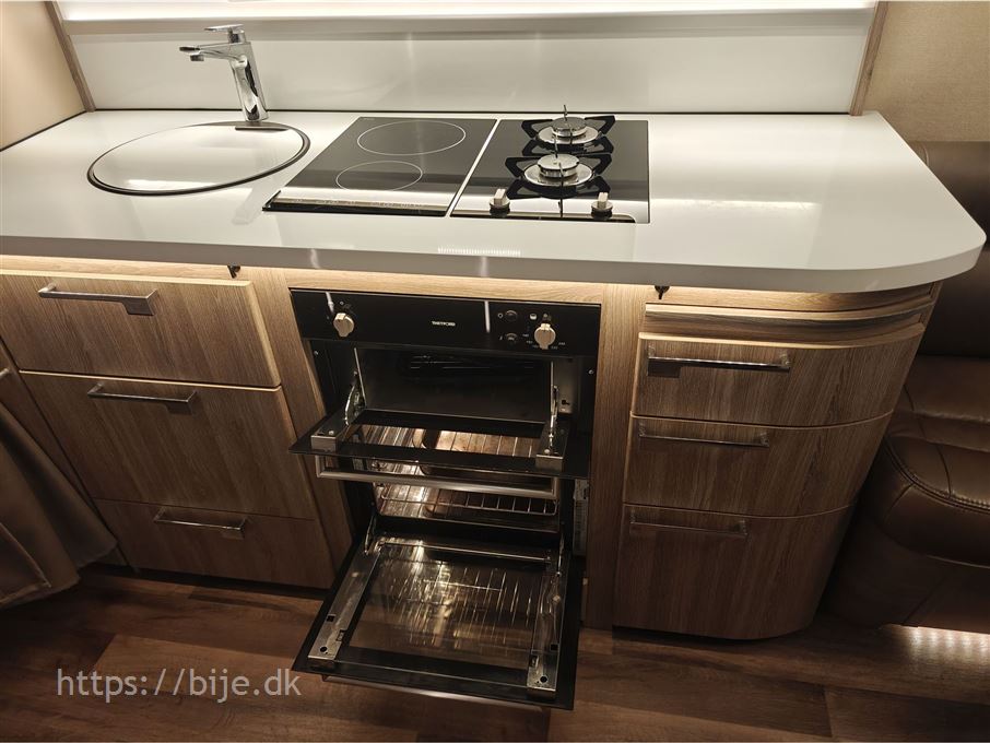 Kabe Imperial 740 E-TDL KS