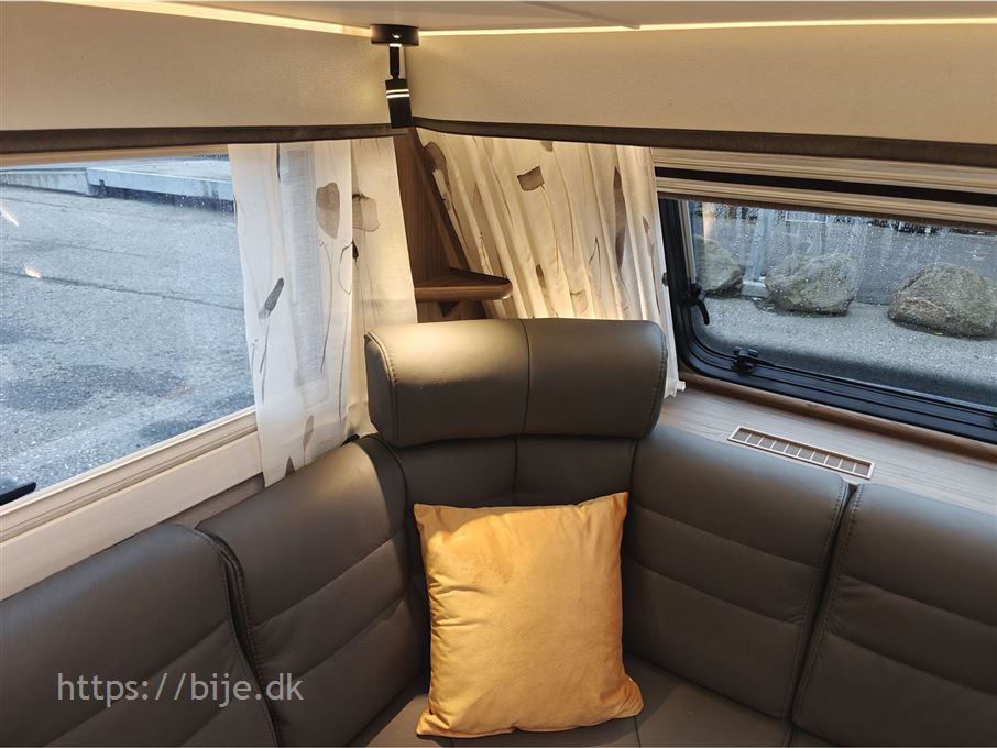 Kabe Smaragd 520 XL KS Premium Line