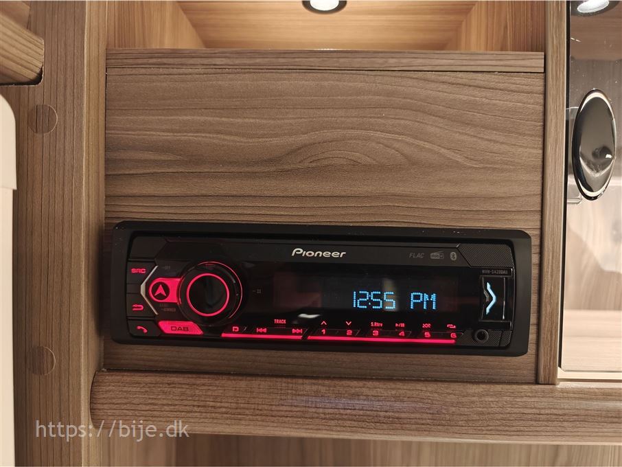 Kabe Ametist 560 GLE KS B8 PREMIUM LINE