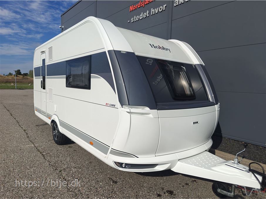 Hobby De Luxe 460 SFf