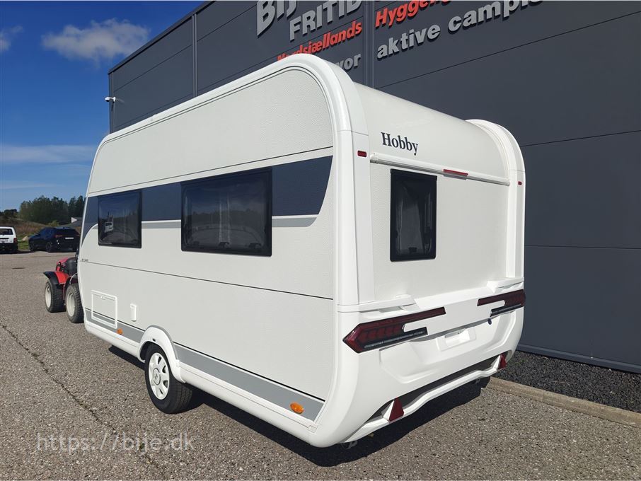 Hobby De Luxe 400 SFE
