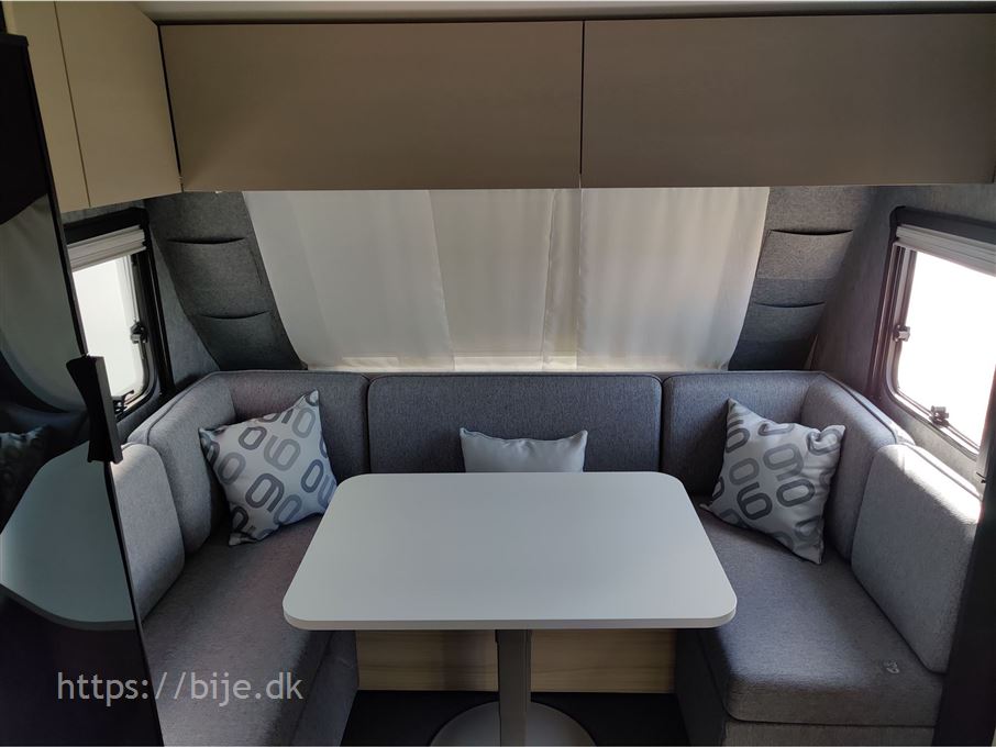 Adria Altea 502 UL 60Y Selection