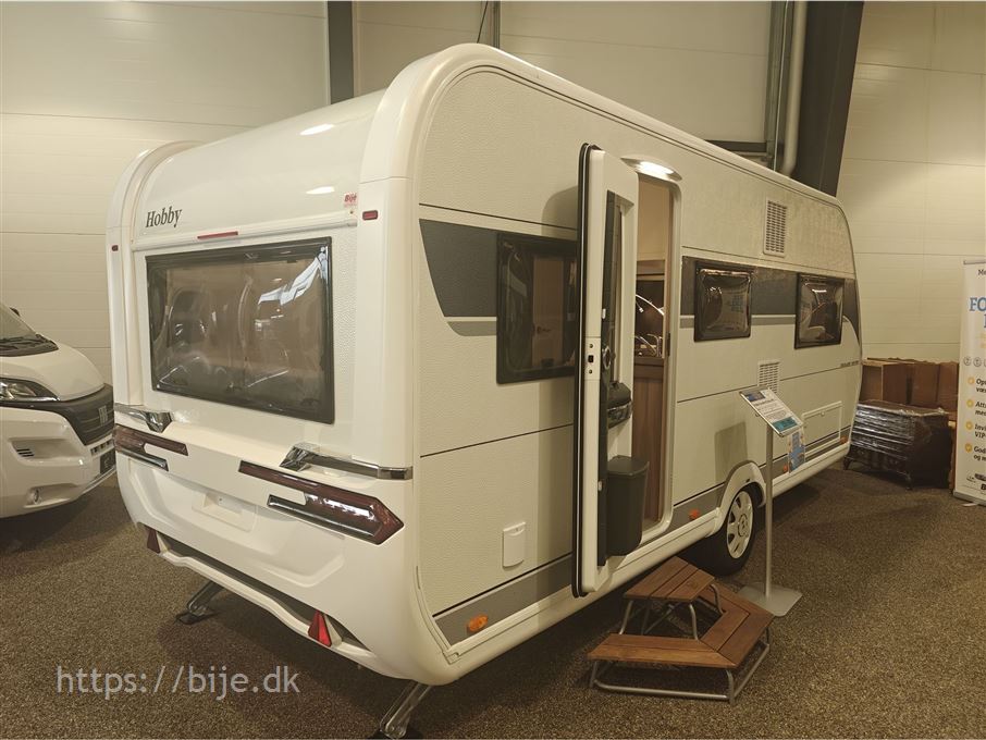 Hobby Excellent Edition 495 UL