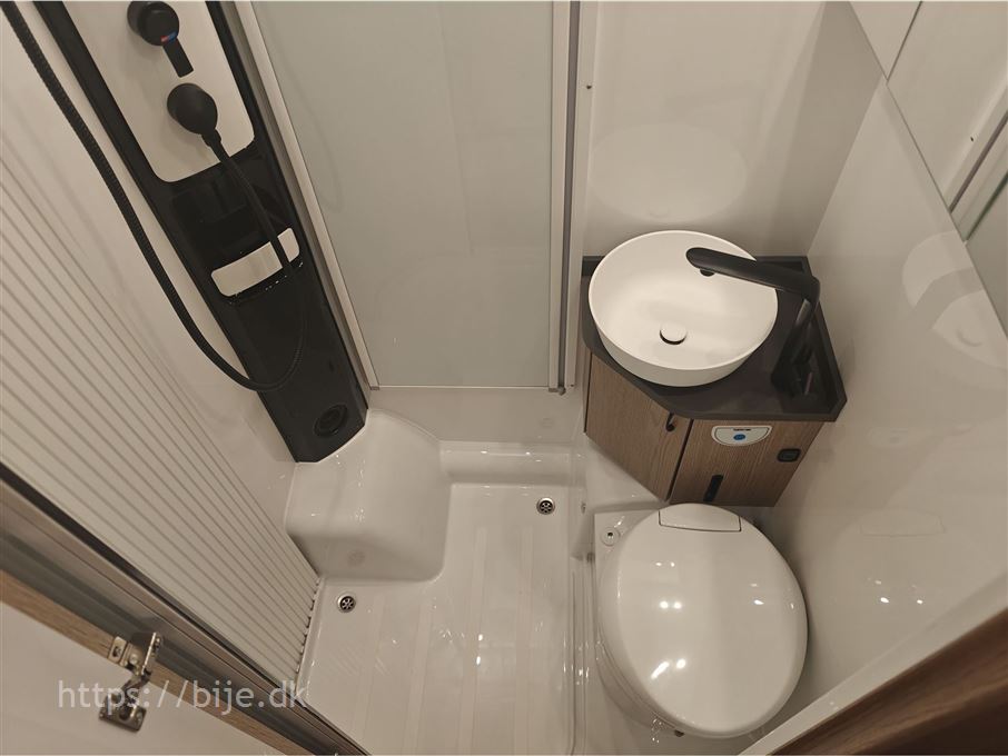 Hobby Ontour T 710 GE