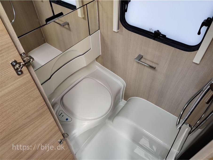 Adria Adora Supreme 502 UL Edition