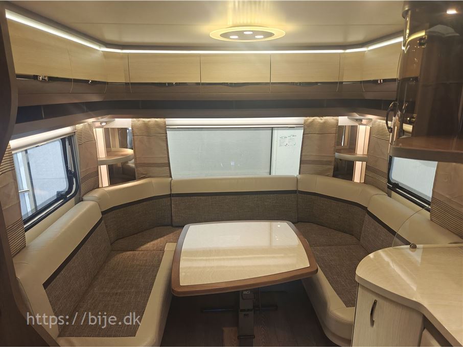 Hobby Prestige 720 UKFe