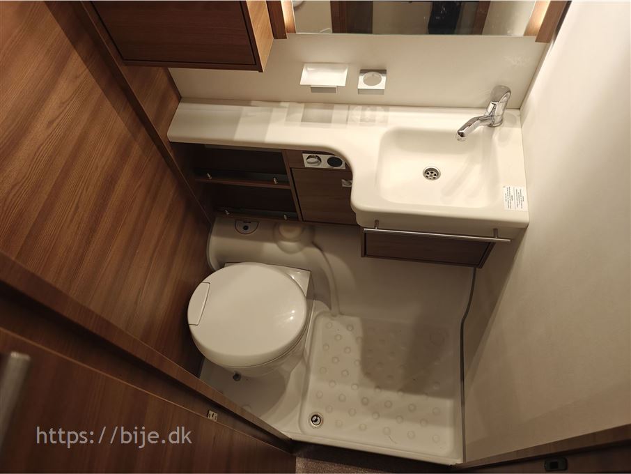 Dethleffs Nomad 460