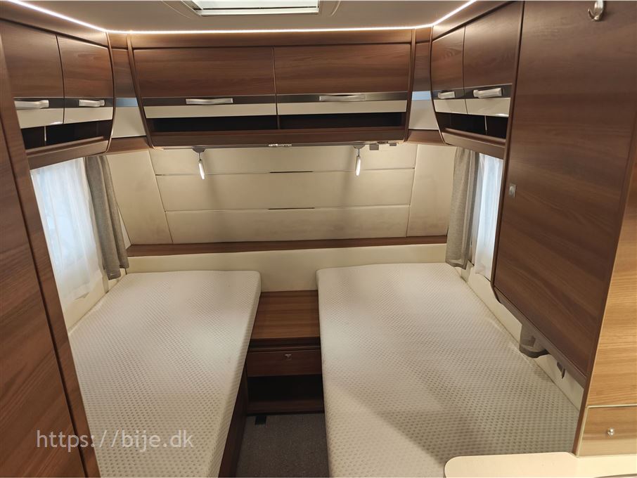 Dethleffs Nomad 460