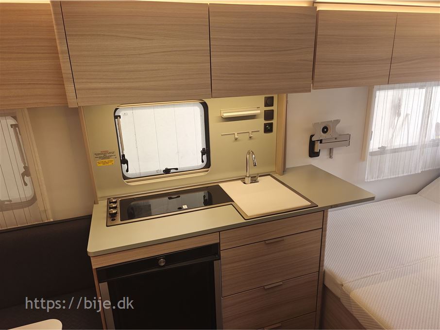 Adria Altea 472 PU