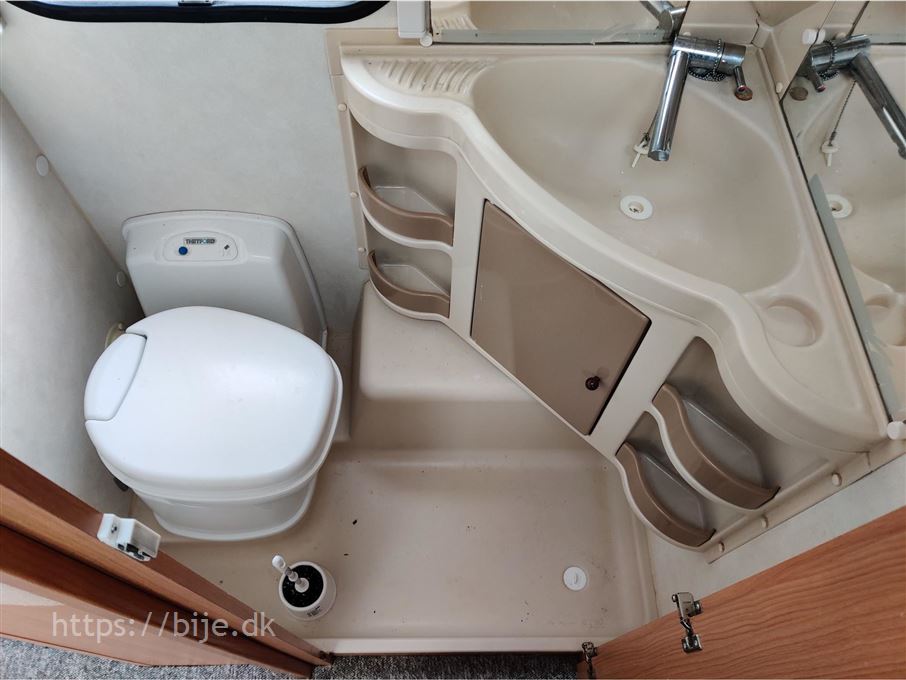Adria Adora 472 LU