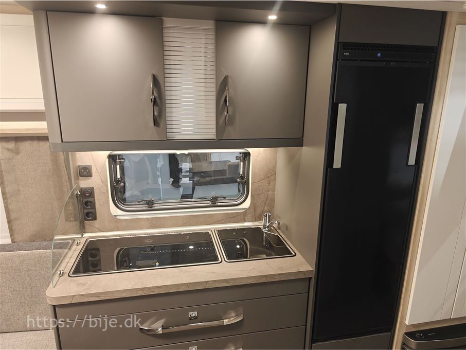 Hobby De Luxe 540 UL