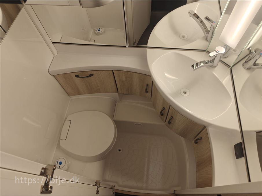 Hobby De Luxe 540 UL