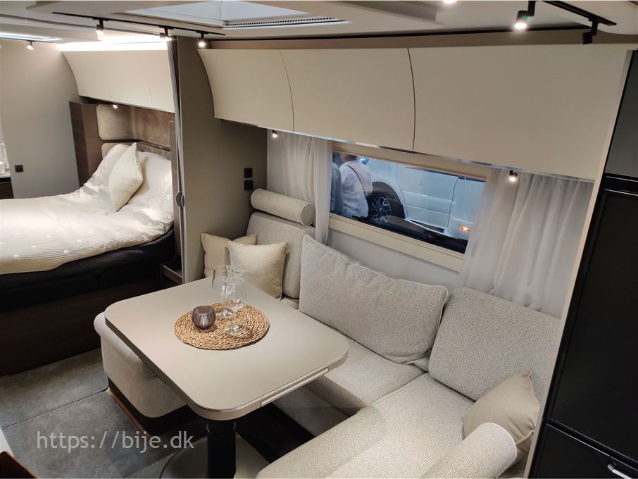 Adria Alpina 663 HT Twin