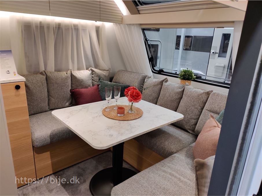 Adria Adora 532 UL