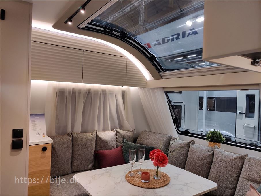 Adria Adora 532 UL