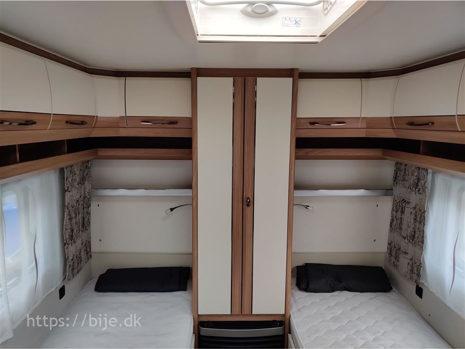 Hobby De Luxe 460 LU