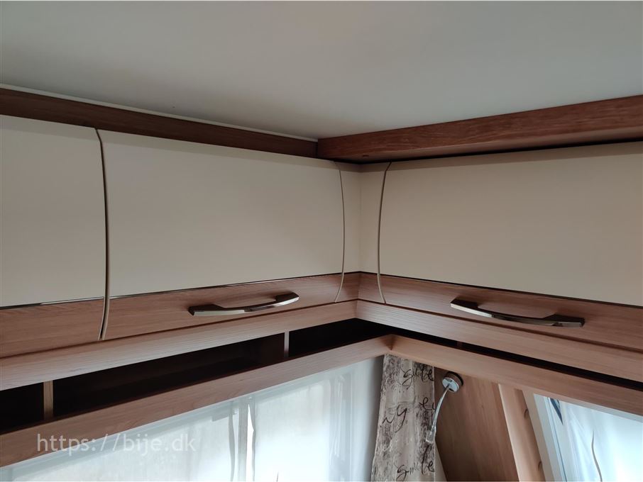 Hobby De Luxe 460 LU