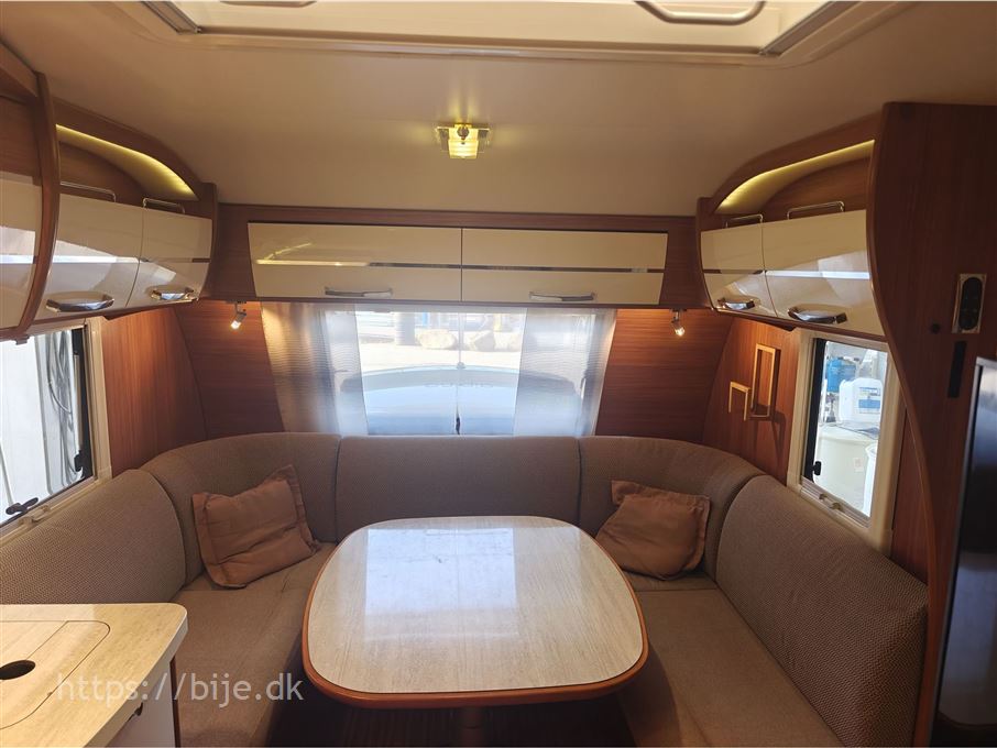 Adria Alpina 613 UT