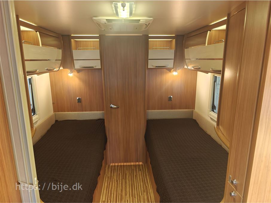 Adria Alpina 613 UT