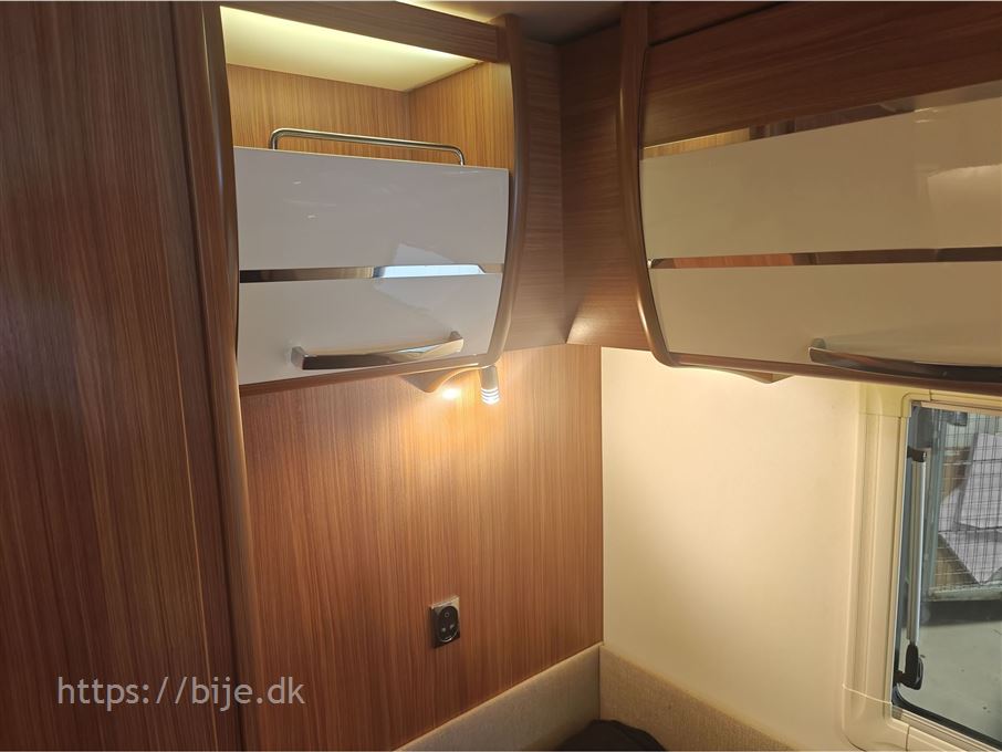 Adria Alpina 613 UT