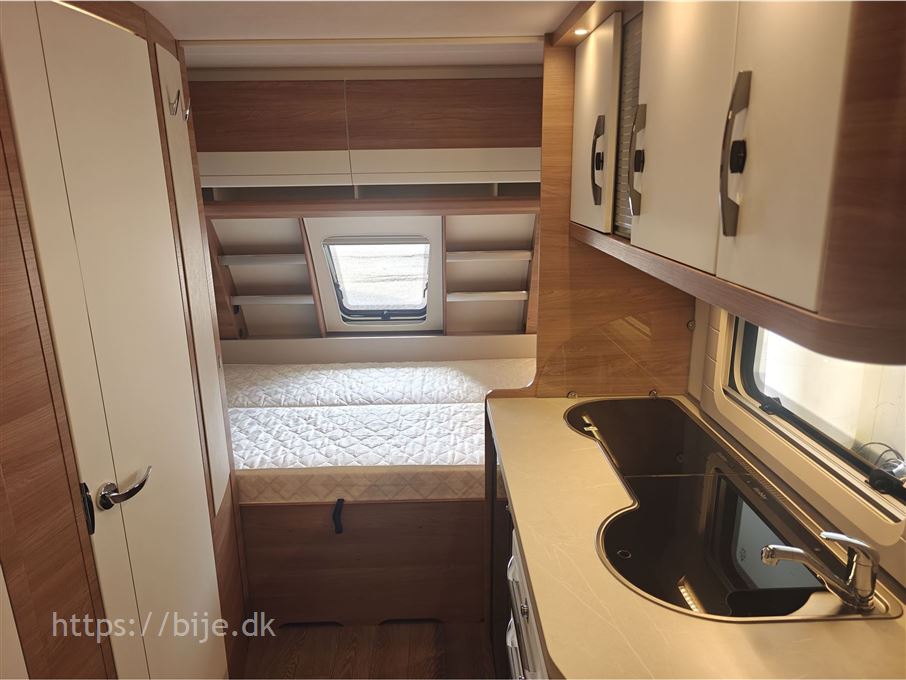 Hobby De Luxe 455 UF