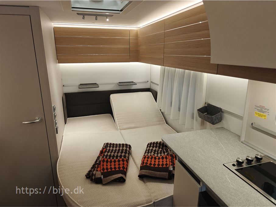 Adria Adora 472 UP